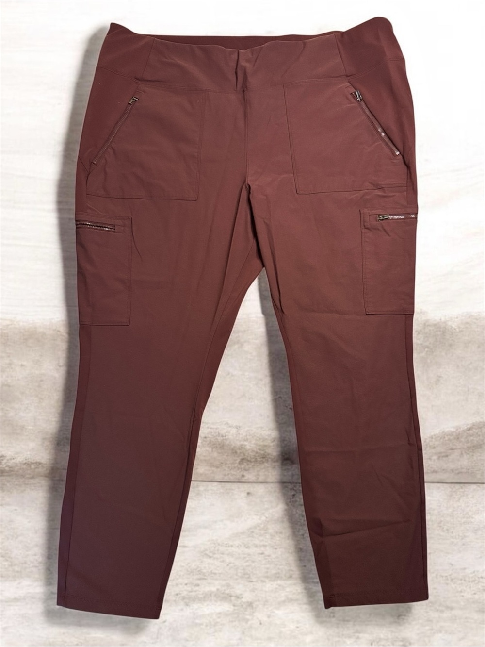 Athleta Headlands Hybrid High Rise Cargo Legging Plus sz 26 Maroon